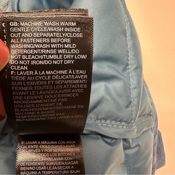 The North Face Womens Alpz 2.0 Blue Camo Mallard Down Puffer Vest 550 Sz small - Picture 9 of 12